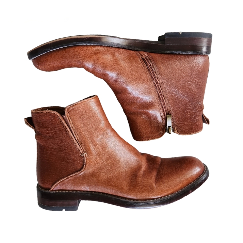 Franco Sarto Brown / Chestnut / Cognac Leather Ankle Booties